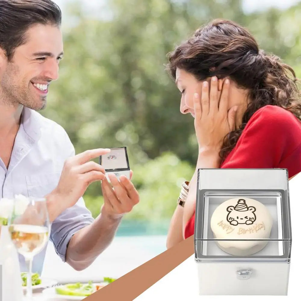 Caja de sorpresa rotativa con anillo